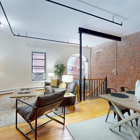 Apartamento Expansive Back Bay Two-Level Loft, 2B2B